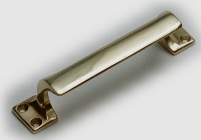 Accastillage voilier - porte - Poignée en laiton vernis Accastillage voilier - porte - Poignée en laiton vernis