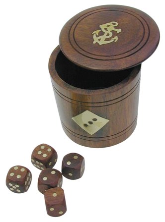 jeux de société marins - Cornet à dés en bois - 5 dés jeux de société marins - Cornet à dés en bois - 5 dés