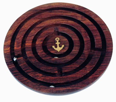 Jeu - Labyrinthe en bois - décoration marine